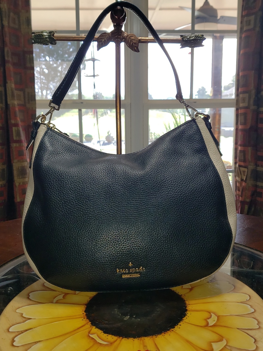 💘🖤💘 Kate Spade Black Cream Colorblock Hobo Bag